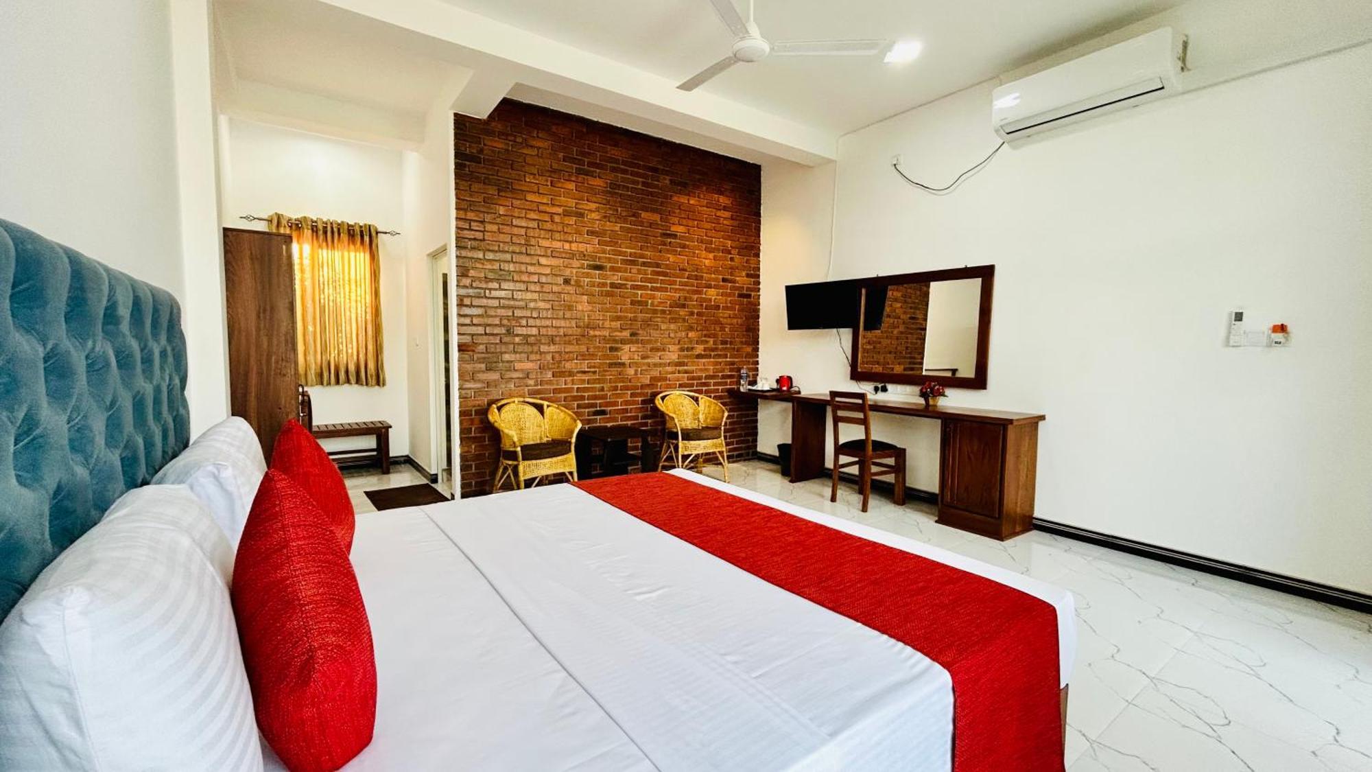 Salubrious Resort Anuradhapura Esterno foto