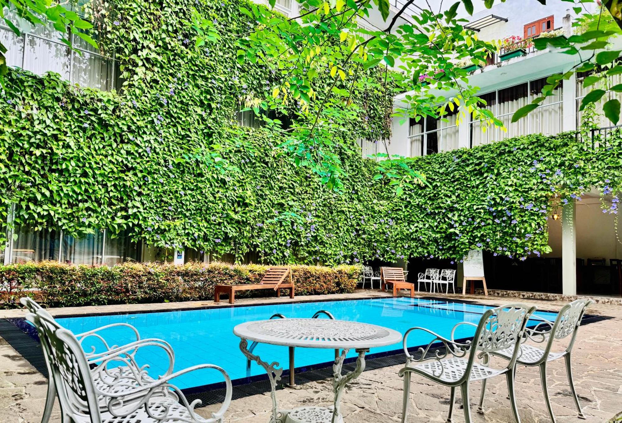 Salubrious Resort Anuradhapura Esterno foto