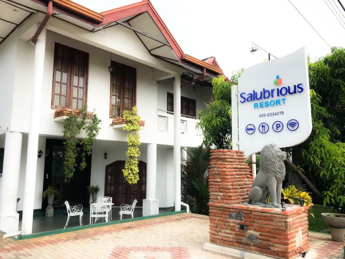 Salubrious Resort Anuradhapura Esterno foto